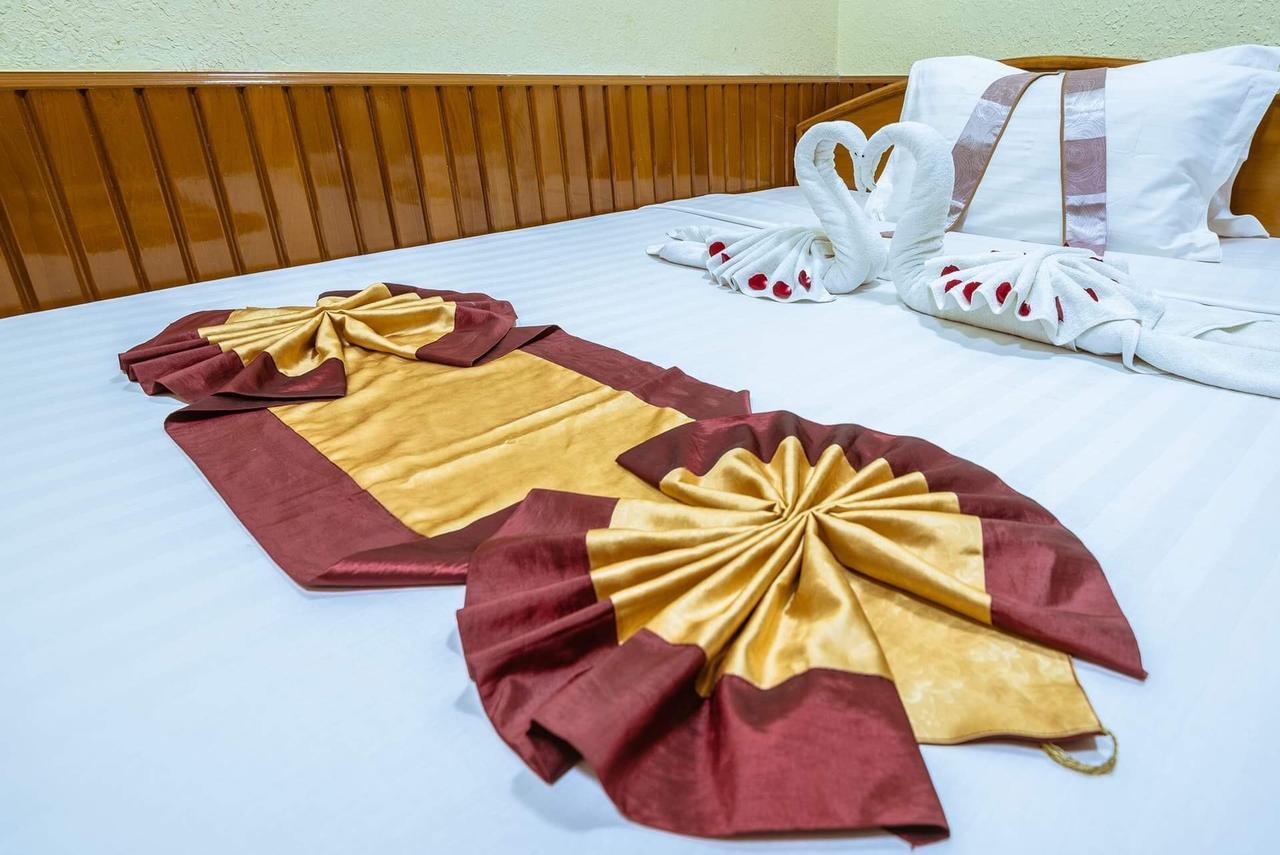 Sunrise Hotel Mandalay Exteriér fotografie