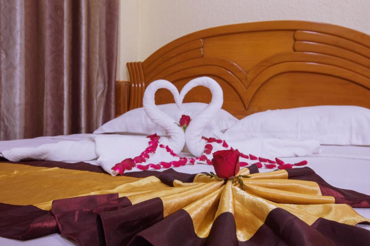 Sunrise Hotel Mandalay Exteriér fotografie